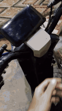 ار9 للبيع نضيفه البارحه بدلت خمس بطاريات جدد كهربائيات كلهه شغاله سعر ٣٢٥ الزبير ***********
