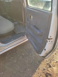 بيك أم تيوتا 98 مكفولة من الضربة والكلبة مرشوشة رشت الخليج گير واكسن و...