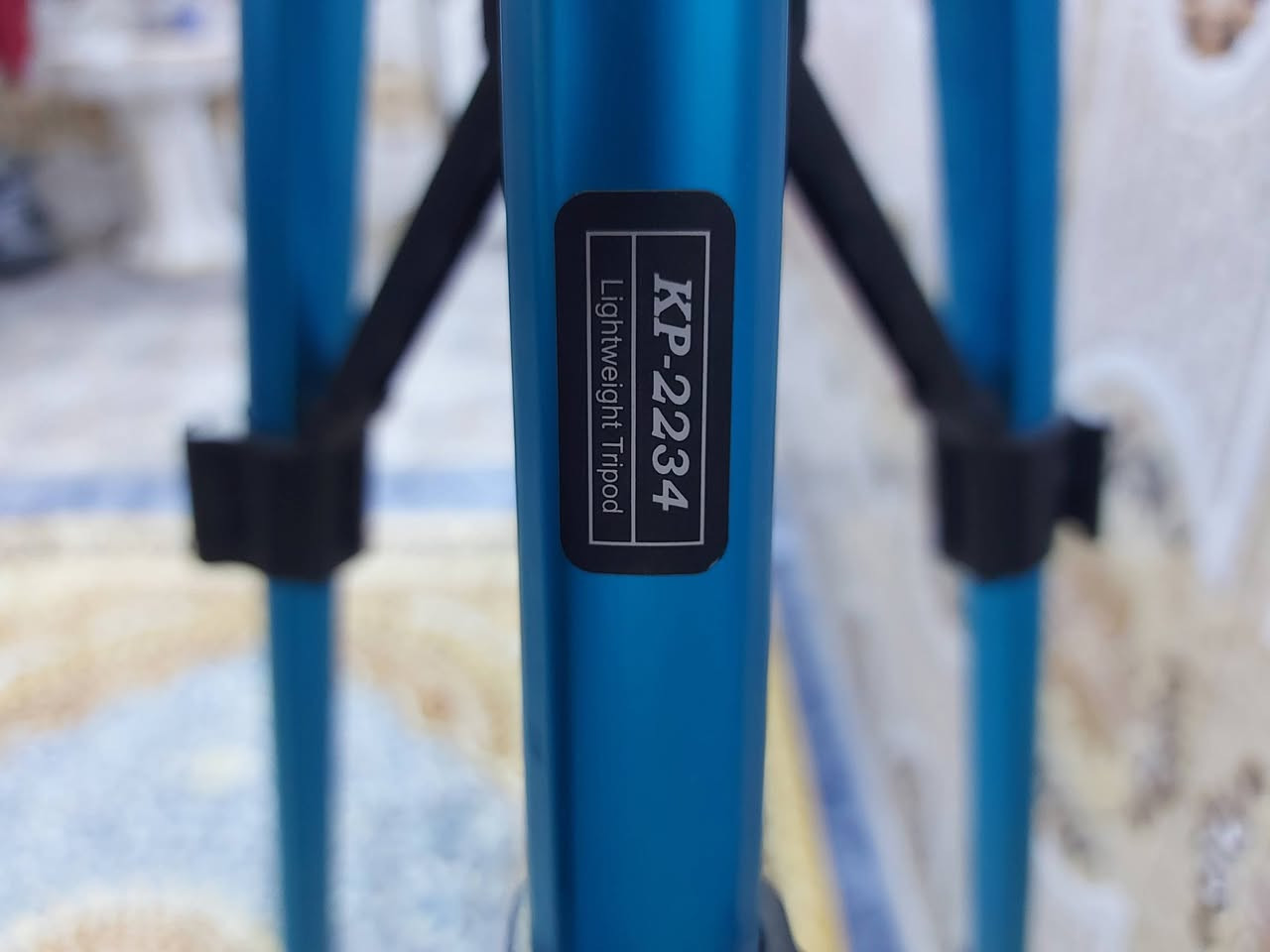 ستاند حامل كامرة اصلي ماركة jmary  غير مستخدم نظيف السعر ٣٠ الف الي يفيده يراسلني خاص


**إذا كنت صاحب هذا الإعلان وتريد حذفه لأي سبب، رجاءا أرسل رسالة إلى الدعم الفني**