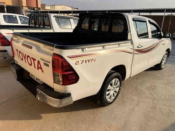 سلام عليكم 
بكم هايلوكس كلين  للبيع 
موديل 2019
كير ومحرك شرط 
تواير وصدر جدد 
سونار موجود بل منشور  
عنوان شرقاط تحويل شرط 
السعر 235 وبيها مجال للطيبين 
الرقم ‭0781 974 6152‬
