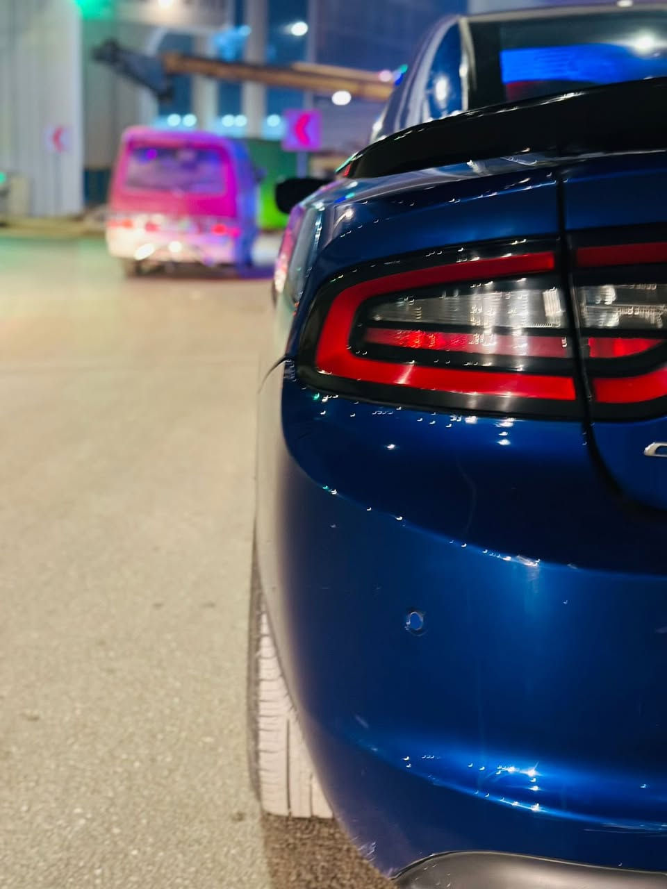 السلام عليكم تشارجر 2019بدون دواخل صورها وصور الحادث كدامك بدون دواخل SXT بلاص سياره فول تو ويل
فتحه بصمه كشنات جلد خزن ميموري تدفئه وتبريد بدون
بيها 5قطع كلير من امريكا السعر 178وبيها مجال بسيط
*********** مكاني بغداد الدورة او السيديه
