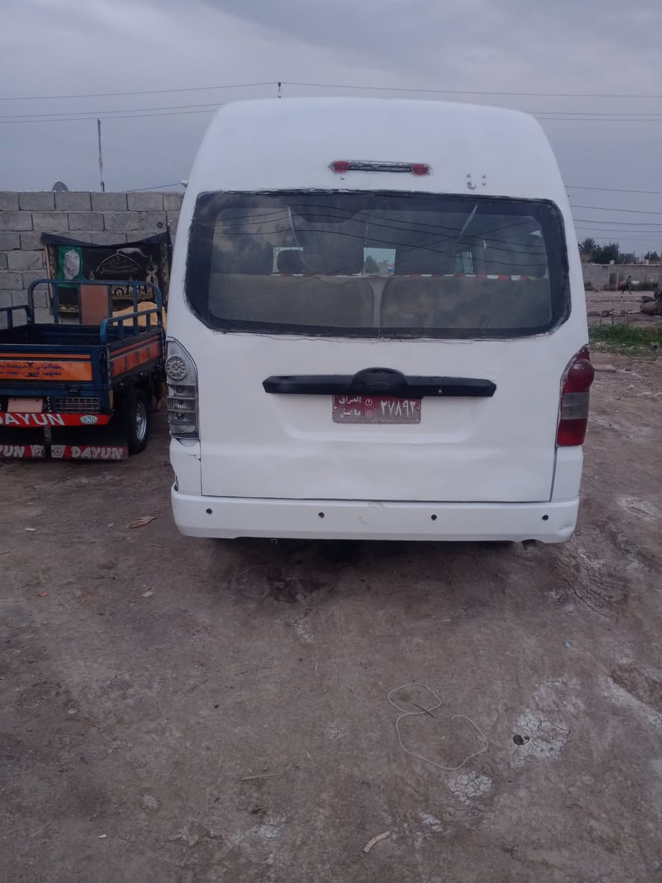 سلام عليكم سياره شيري للبيع سياره حلوه باتري جديد اتعهدلك بس راعي شرعي فقط خط وبحث موجودات عدي ابيعك بس راعي شرعي فقط مكينه كاز  بنكو بيه بخار قليل بدون تنقيص نكره سلف شرط والباقي شوف العين السعر ٢٧ ورقه مكان واسط الكوت ***********
