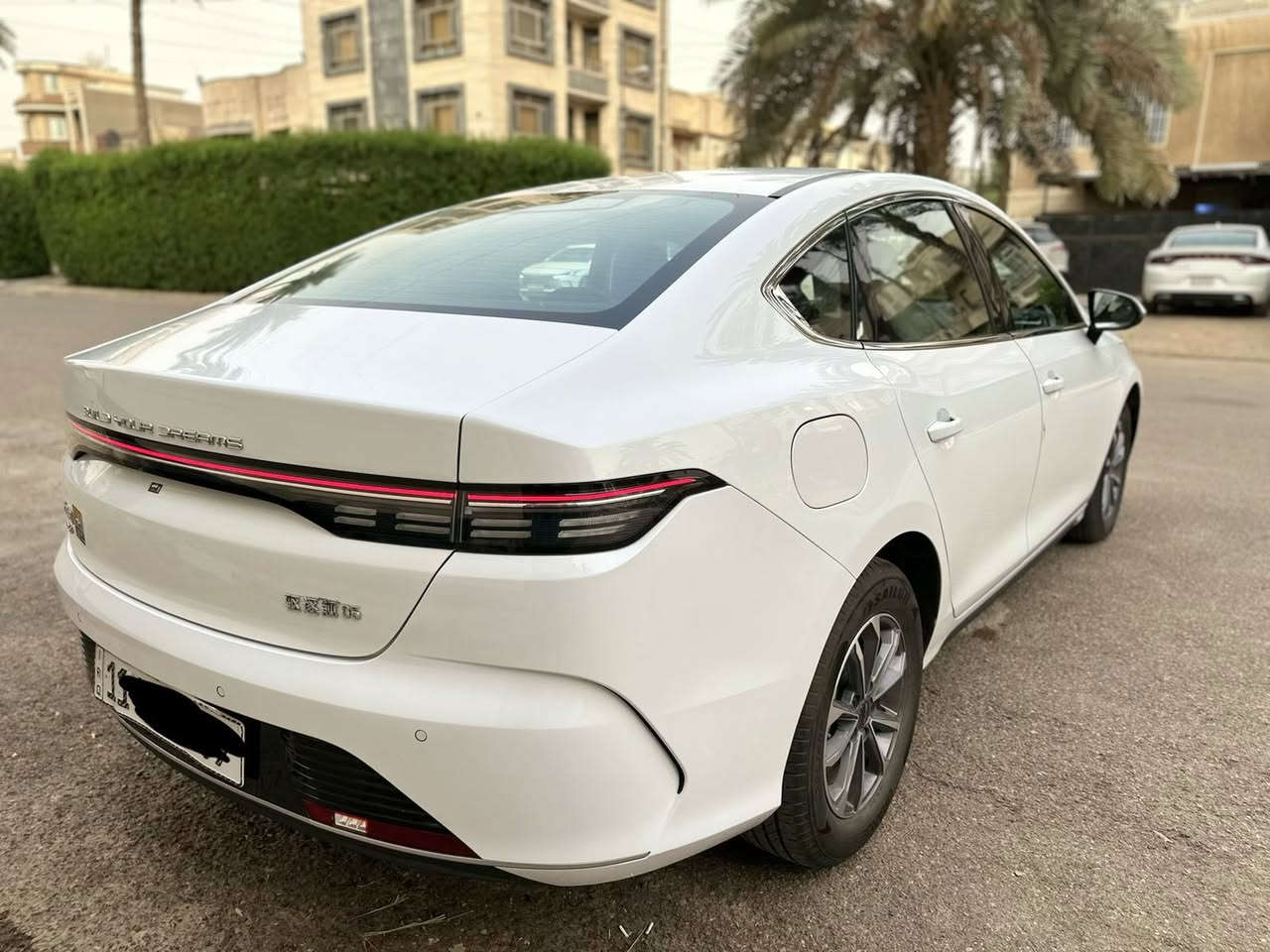 السلام عليكم
بي واي دي دستروير للبيع ماشيه الف فقط2025
مكفوله كفاله عامه من كلشي 
ماشيه الف 
معروفه مواصفاته 
ويل كب 
شاشا قلابه 
مبرمجها كامله ***********
مكاني بغداد بسمي 
السعر اتصل وتدلل ‭٠٧٧٦ ٠٧٧ ٠١٣٤
