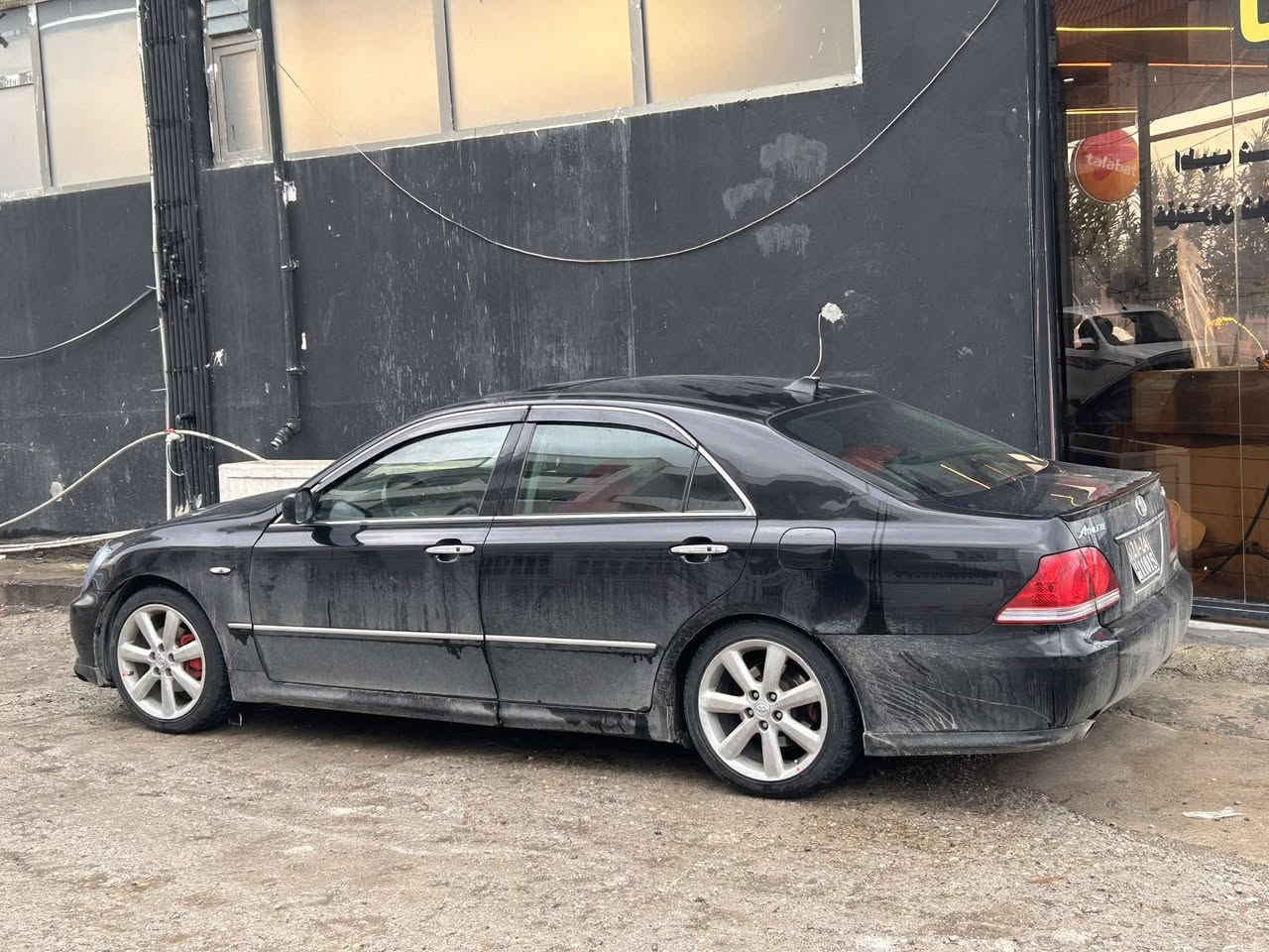 شاهینە ٢٠٠٥ 
شاهینە ٢٠٠٥ 
١٨٢ 
موسس
 ٣ دوگمه 
سلایت 
ماشاللە تابڵیی جوانە 
٢ پەڵە بۆیاخ  
 شوێن موسەکانی کەمێک دیارە 
***********
