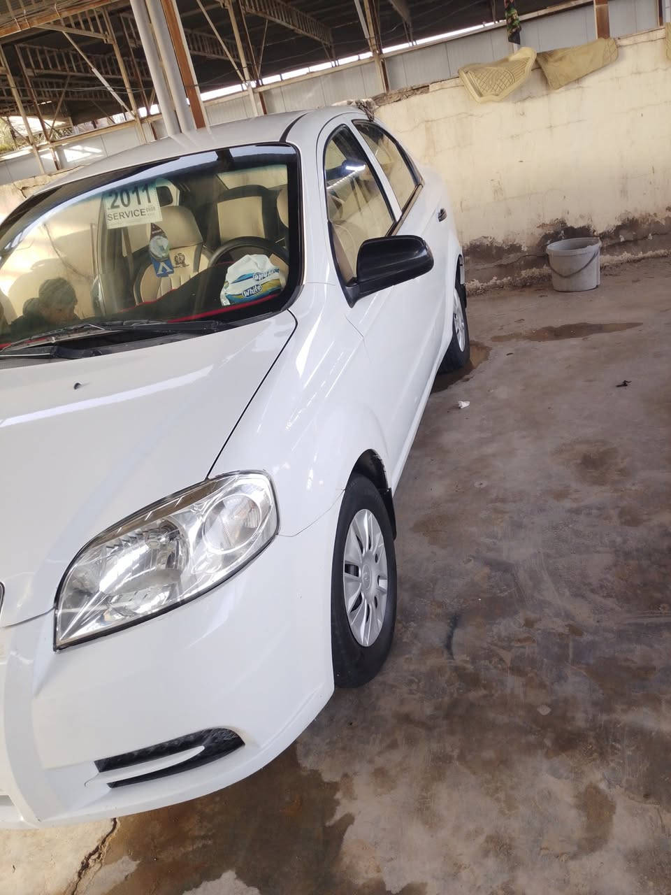 سلام عليكم افيو موديل 2011 رقم بغداد خصوصي سياره مكفولة كفاله عامه ماعده دواسه وحده صبغ ولباقي متعهد محرك كير حداديه اوله معروضه 62 وبيها مجال مكان سياره بابل جبله الرقم ‏‪***********‬‏
