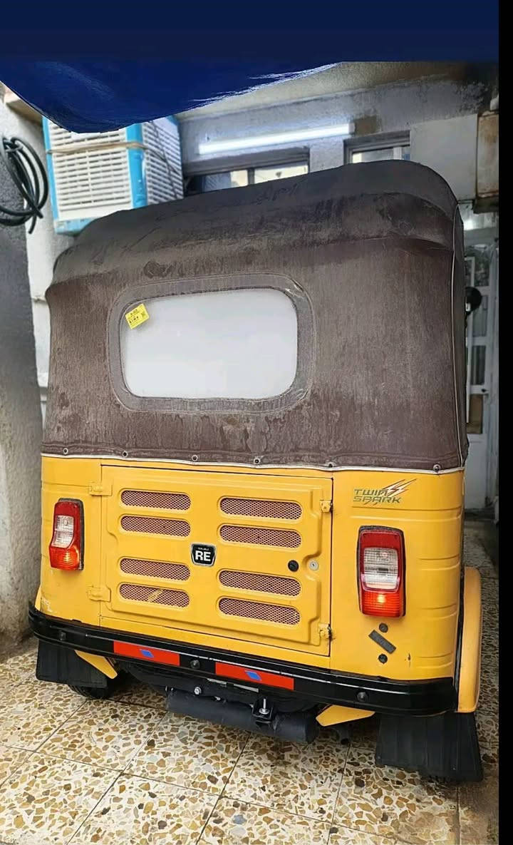 سلام عليكم تكتك 19 شهر 10 اوراق المصطفى كامله كلشي بيه جديد تخم تاير جبلي تراي مال زيرو معمره كله فقط كشر بيه ملاحضات سعر 4800 بيه مجال عنوان بغداد مرور الحسنيه ***********
