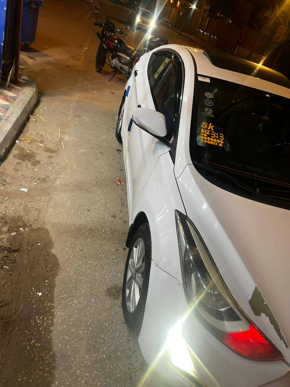 السلام عليكم 🫶
النتره للبيع السياره مفوله موا صفات
2016 🧐😒 السياره كفاله عامه من الصبغ بيها بارد بس
المواصفات
شاشه👁️‍🗨️ 
كامره 🎥
مفتحه  🔰
اشاير مري
السياره منضومه زنون عالي أو ناصي
اشاير زنون 
تحكم ستيرن جهتين 
نضام يكو اقتصاد بلوقود 
المكينه 1800💪💪🛩️🛩️🚀 
ملاحضه : السياره بيها بس باب الصدر مرخايه اثر تطبيع
السياره مكينه او كير مكفولات
حداديه 90٪
 السياره تخم تاير جديد
 مكان نجف كوفه
السعر :128 أو بي مجال
الرقم :***********
ملا حضه :السياره   كفاله عامه من الصبغ
