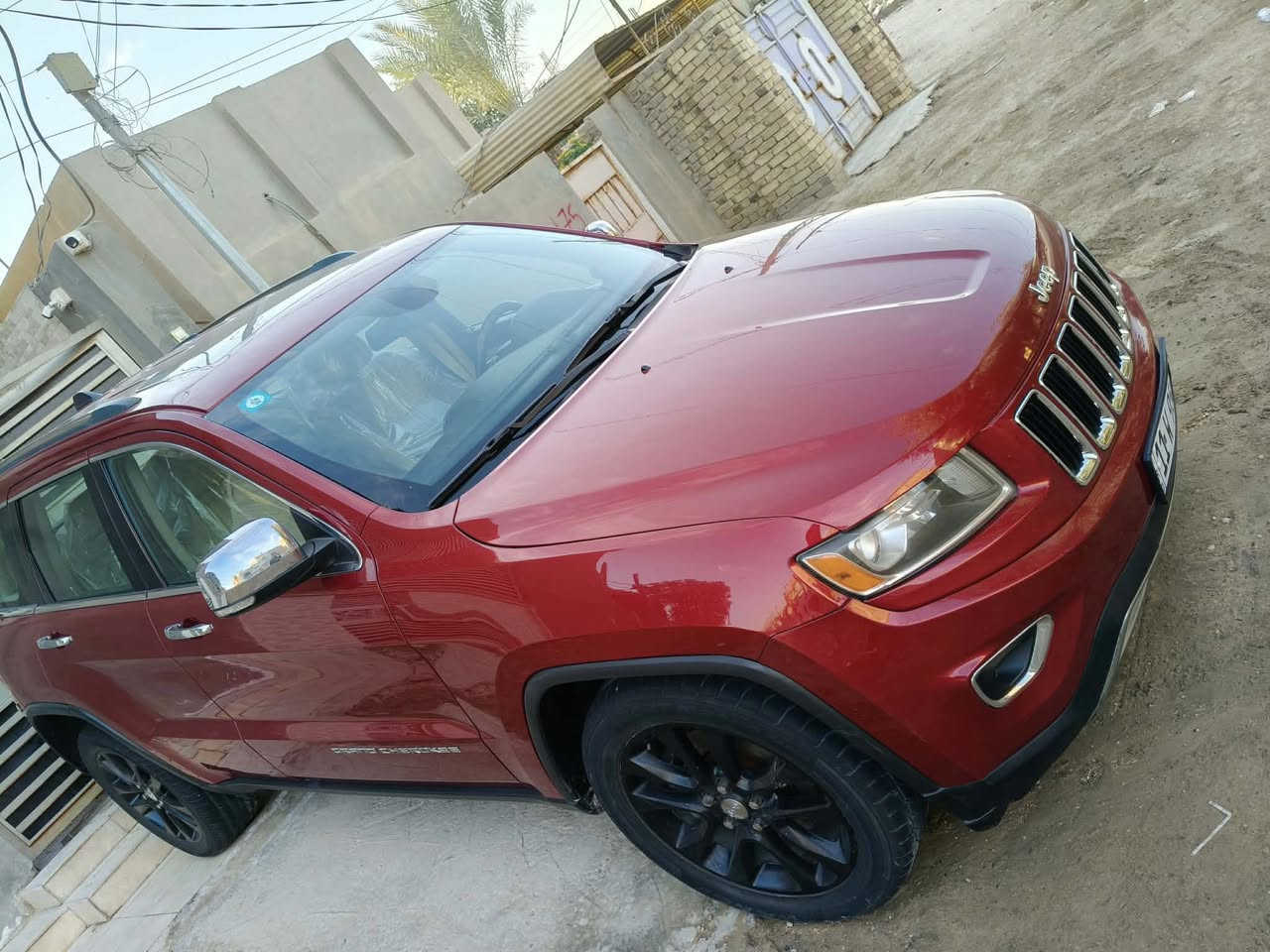 السلام عليكم 🫡 البيع جيب 🚙 14 خليجي محرك 5700 السيارة فقط تبديل جملغ و باب وبقي كفاله السياره واحد على واحد فتحه شفتات بل سكان كراسي 💺 كهرباء ⚡️ تدفه 4 كشنات  رقم بغداد نكلزي سعر 165 عنوان كربلاء 
***********
