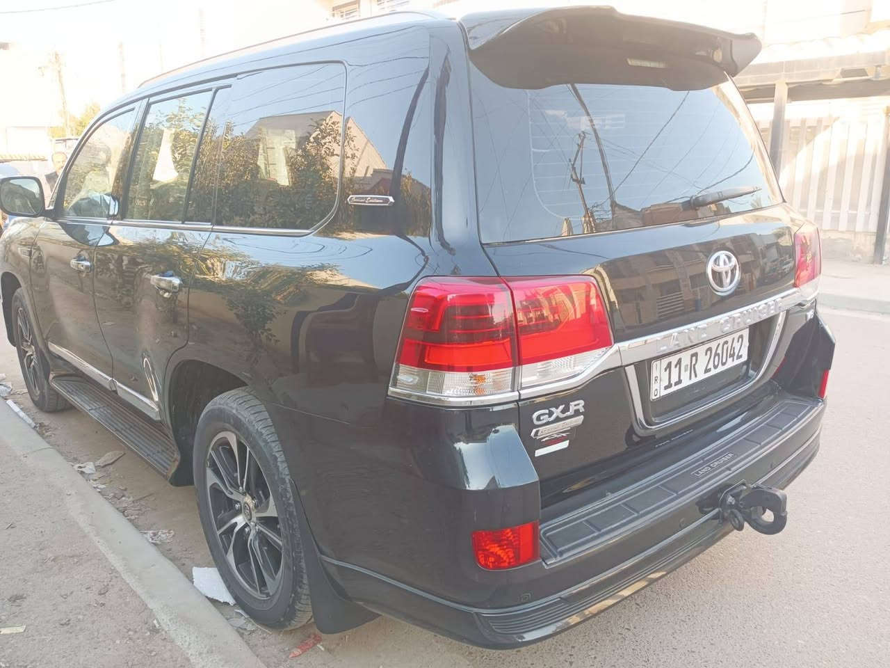 لاندكروز للبيع السعر ٥ شدات و ٧٠ ورقه موديل ٢٠٢١ الاستفسار ***********
