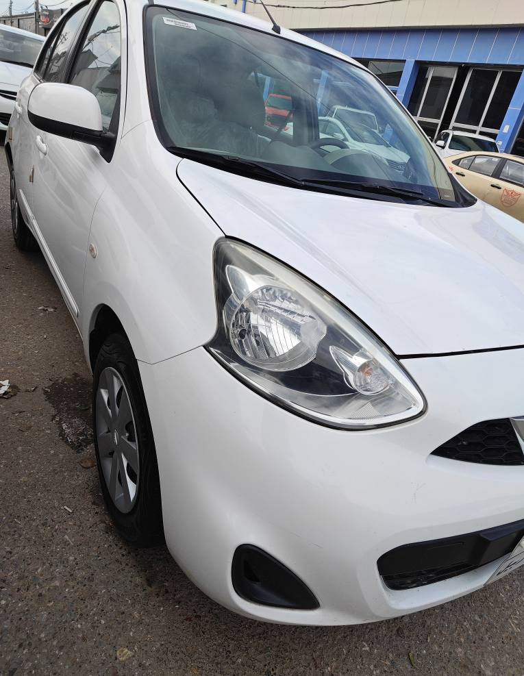 نیسان میکرا ٢٠٢٠ خەلیجی سفری هەولیر ٧٢ هەزار رۆشتیە یەک دەرگای سبوخە بی ژووری أربيل, العراق


**إذا كنت صاحب هذا الإعلان وتريد حذفه لأي سبب، رجاءا أرسل رسالة إلى الدعم الفني**