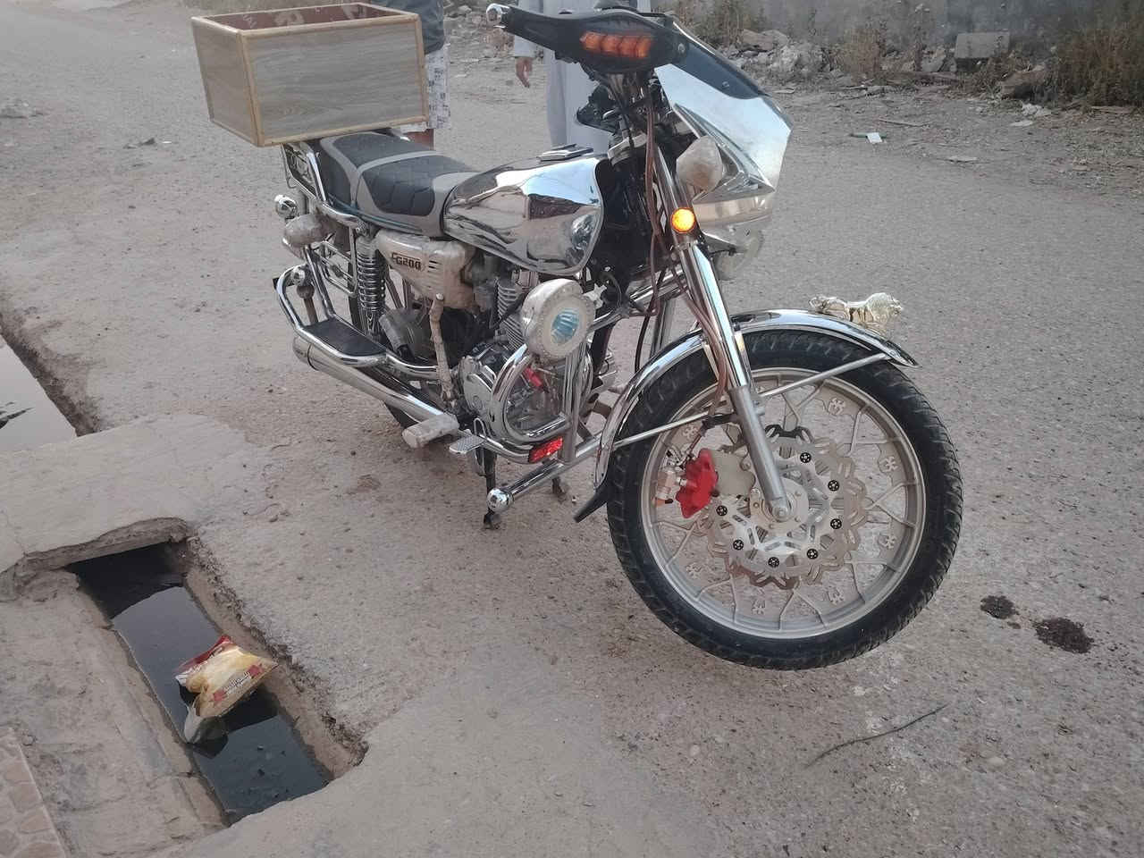 للبيع دراجه بارت سل ستيل بلكامل ٢٠٢٤ مكينه ٢٠٠ مناقصها برغي وممفتوح منها برغي بنفس الوكت دراجه جديده ماشيه ١١٥٦ حقيقي اوراقها موجوده كلج دهن تشغيل عن بعد المكان تقاطع الوجيهيه زهيرات السعر مليون وميه وبيها مجال ***********
