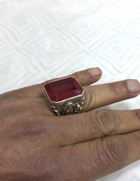 خاتم ياقوت اصلي • صياغة يدوية • قياس 22/23