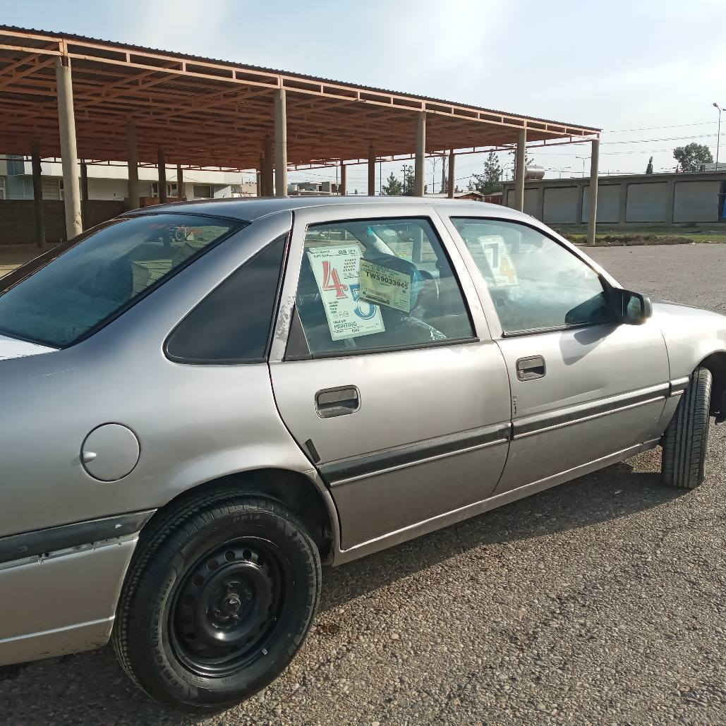 ئۆپڵ فیترا مەکینە۱۸ مۆدێل ۱۹۹٠ ڕەقەم سلێمانی  لێدانی نیە تەقەو ڕەقە بەشەرت خایسی نیە خەرامە تەحویل بڕاوە بەشەرت کاڵ بونەوەی نیە ناوی جوانە چوار کەلە سیدی پاوەر ABS چوار تایەی تازە لەژێرە بێ مەسرەف سەیارەیە بێ کێشەیە ماڵی دۆستە ژ..م ***********  ژ..م ***********سعر ۳۵ مەعمەلە السليمانية, العراق
