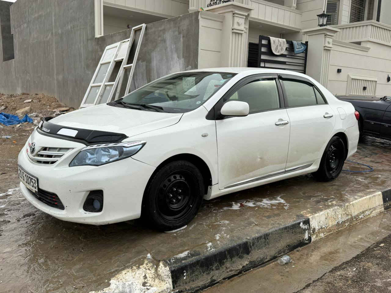 سلام عليكم كورلا موديل 2013 للبيع فقط 
رقم سليمانيه دولي باسمي سنويا حديد 
مكينه وكير جدد تخم تاير جديد صدر جديد باتري جديد كهربائيات كلها شغاله داخل جديد مابيها اي نقص تبريد ثلج مسجل شاشه تاب كامره خلفيه مال جناي ربع مذنب عليها سعر 115 وبيها مجال مكاني ديالى جلولاء رقم 
‏‪***********‬‏
