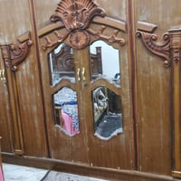 غرفة نوم • ست ابواب