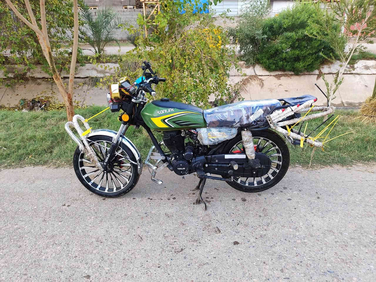 سلام عليكم دراجه سيفان لبيع موديل 2025المكان ديالى شهربان السعر 750وبيه مجال الشراي يتصل ***********
