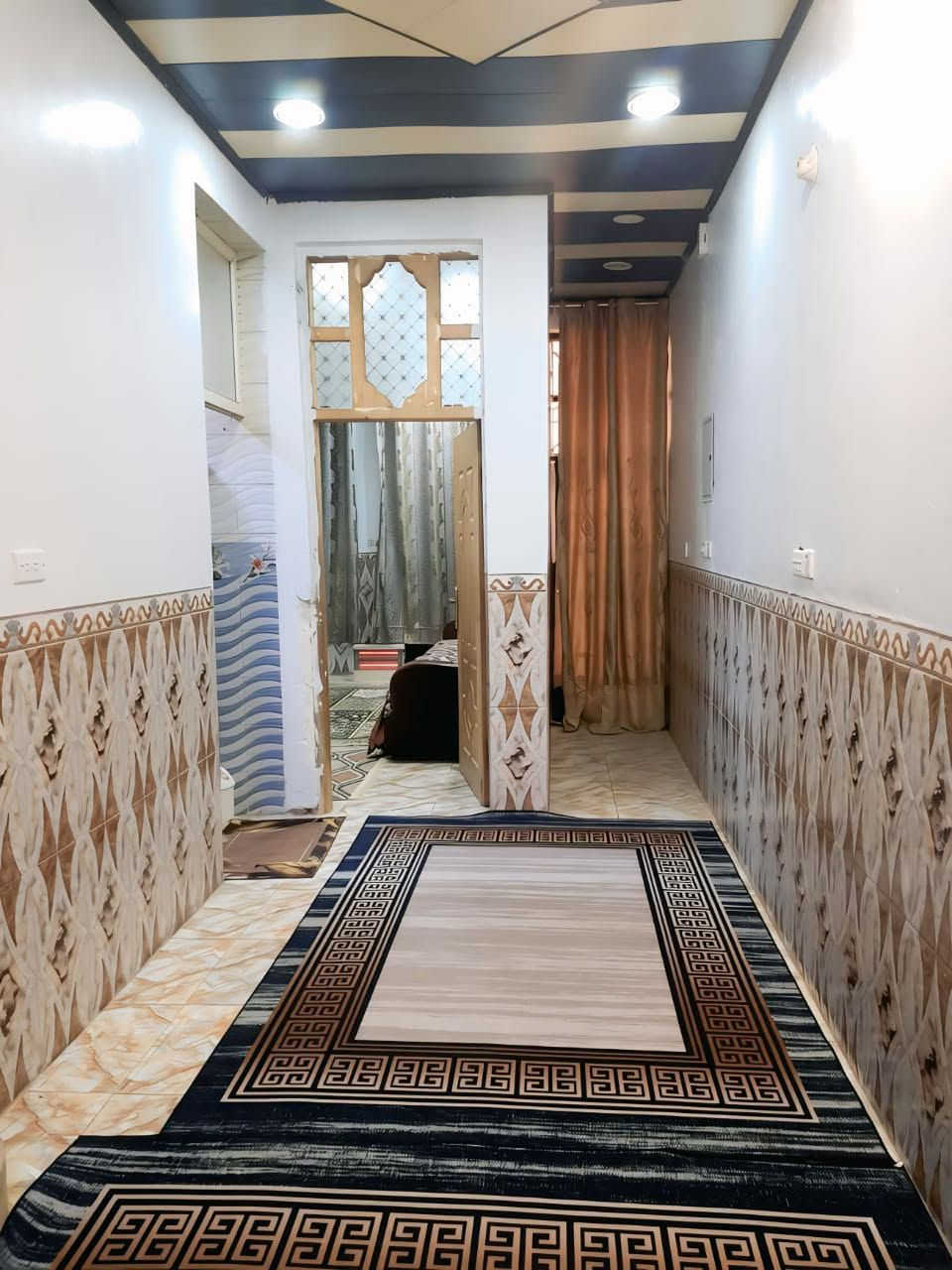 مشتمل طابقين مساحة ١٠٠ متر طابو صرف الموق ابي غرق حي الحسين قرب الظغط
سنة البناء ٢٠١٩
شارع عرضه ٨ متر تبليط اناره مجاري السعر ٨٧ وبي مجال⸻

📞 للتواصل والاستفسار:
***********

🔗 روابط الصفحات:
✨ واتساب:
wa.me/9647803663401

✨ فيسبوك:
https://www.facebook.com/profile.php?id=61558774834157&mibextid=LQQJ4d

✨ انستكرام:
https://www.instagram.com/ameer.witwit24?igsh=anh5eHY1Zjl0Zm42

🌐 مواقع التواصل – أمير وتوت للاستثمار العقاري
