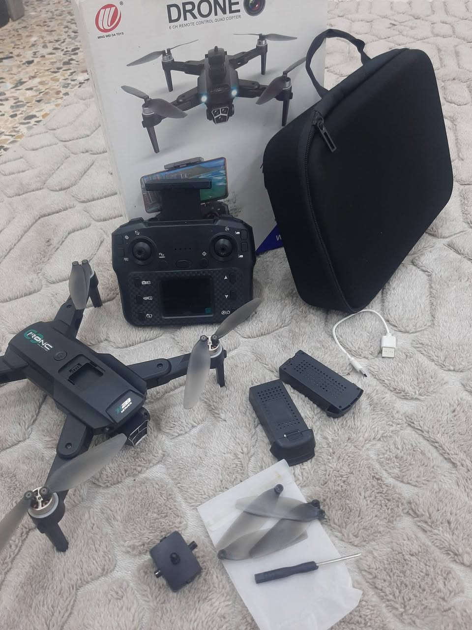 يالله درون لقطه درجه اوله ابو شاشه جميع ملحقاته درن نضيف 100%🔥 تربط بالموبايل صور ومقاطع والملحقات كدامكم يجي ويا  هديه🎁مني الكم ساعه بيها شعار العراق طبعا الدرون تفحصه على راحتك توصيل ماعندي فقط بغداد وحسب المكان لان اني بياع خاص  مستعجل على بيع اول واحد يحجز ياخذها وبالعافيه
السعر ٦٥ فقط


**إذا كنت صاحب هذا الإعلان وتريد حذفه لأي سبب، رجاءا أرسل رسالة إلى الدعم الفني**