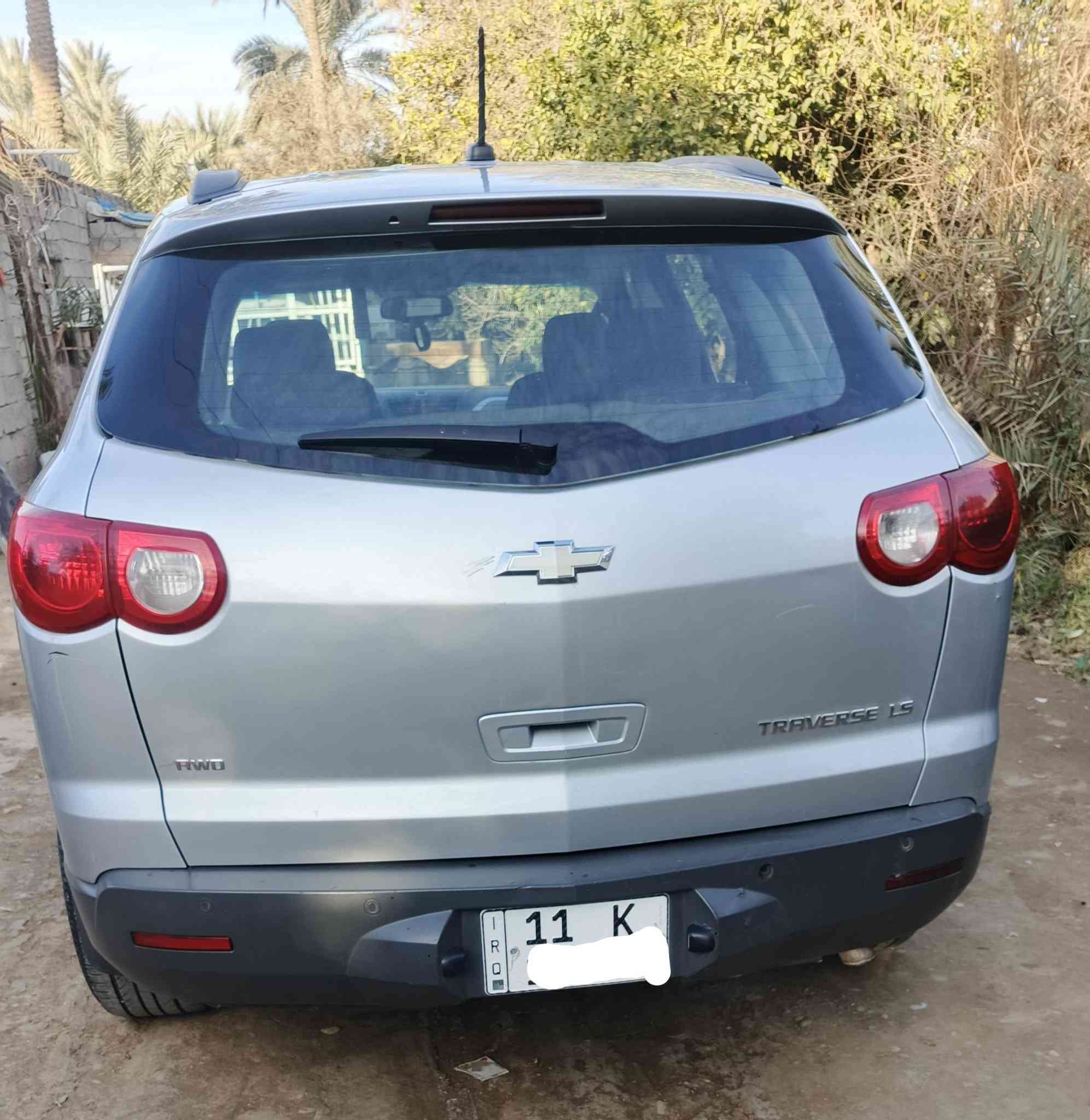 سيارة شوفرليت ترافس ٢٠١٢ بيهه ثلاث قطع صبغ ابيع احزام  تحويل مباشرة سعر  ١٠٠ بيهه مجال بسيط عنوان واسط الصويرة ***********
