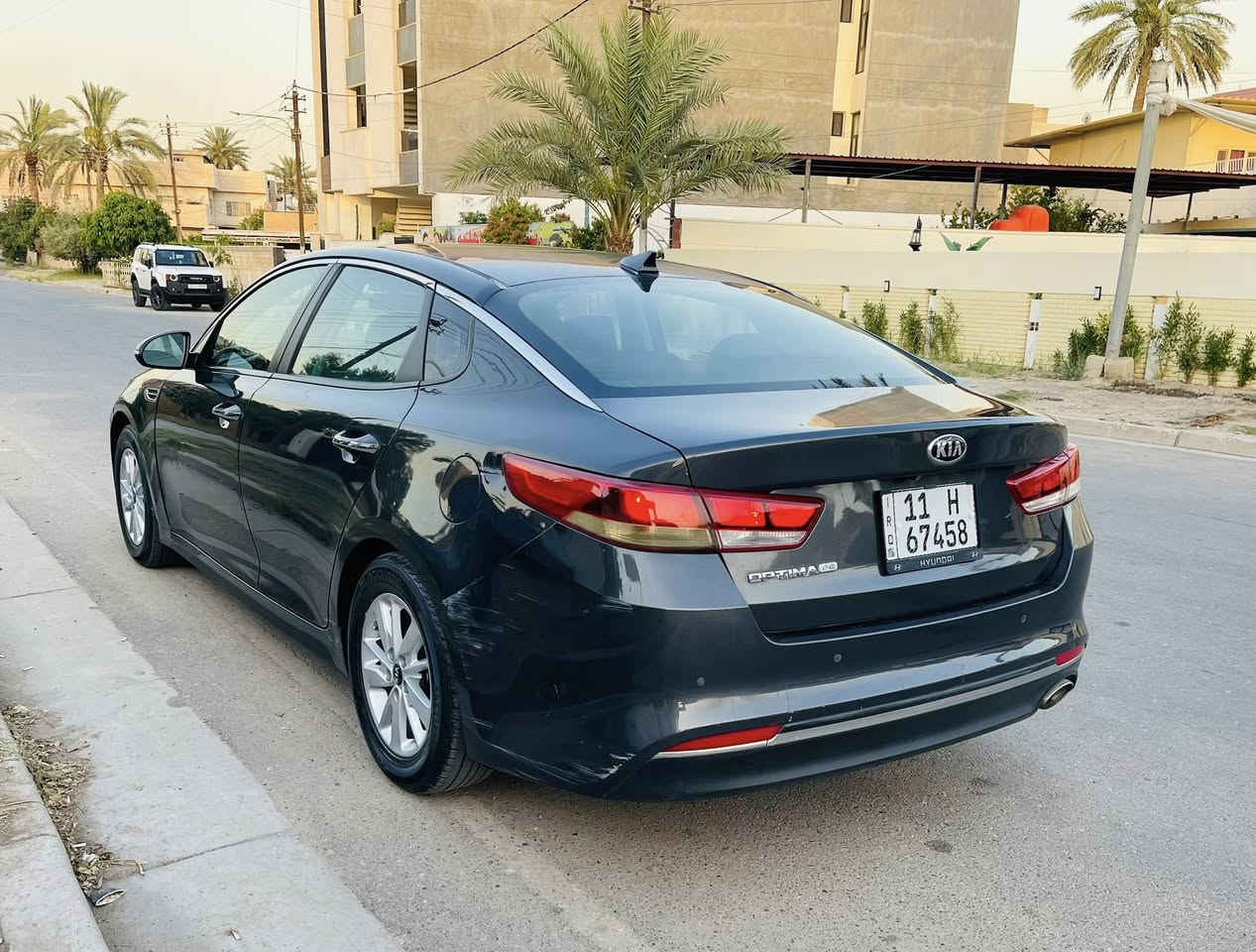 السلام عليكم
كيا اوبتما للبيع
موديل 2018وارد امريكي
محرك 2400
السياره جاهزه بدون اي نواقص 
محرك بدون فتح ولاتبخير 
كير تبريد ثلج صدر امامي خلفي ممتاز 
حادثها موضع بالصوره شرط بدون دواخل بدون ايرباط بدون تبديل سطحي موضع صور حادث والسونار
رقم بغداد الجديد 
السعر 112وبي مجال للشراي
للاستفسار ***********
عنوان بغداد حي الجامعه
