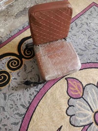 كرسي قلاب مال فتون للبيع اللي على الشمرلوغ مكاني بغداد حي البتول ٠٧٧٣٣...