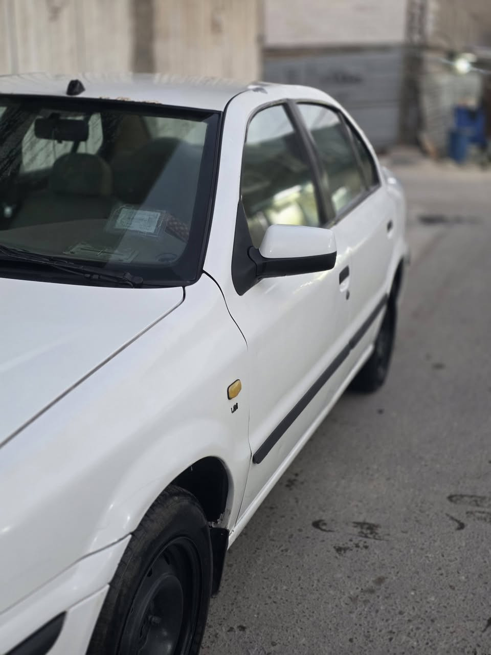 سلام عليكم سمند ناطقة  للبيع مديل 2012لسيارة خير من الله الله شاهد اخت لجديدة كفالة من كير ومكينة شرط لفحص تايرات4 جدد صدر وحادية جدد تبريد وتدفة شغال  مكاني كربلاء السعر 40وبي مجال حك جيتك/***********
