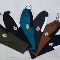 برمودا رجالي شبابي • مقاسات M/L/XL/XXL • بغداد سبع البور