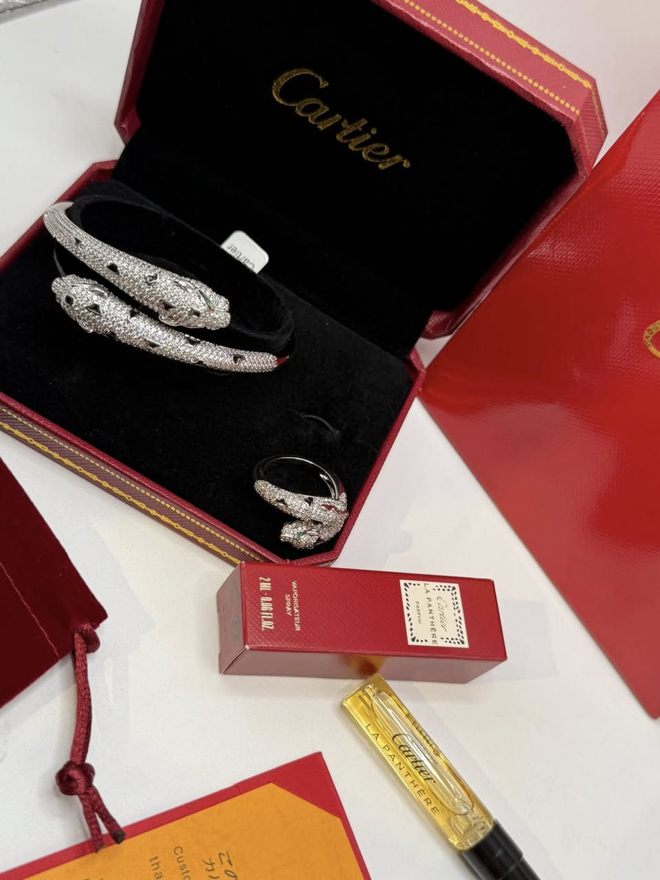 سيت ماركة امزون مع كرت الضمان
يوجد توصطل كافة محافظات العراق


**إذا كنت صاحب هذا الإعلان وتريد حذفه لأي سبب، رجاءا أرسل رسالة إلى الدعم الفني**