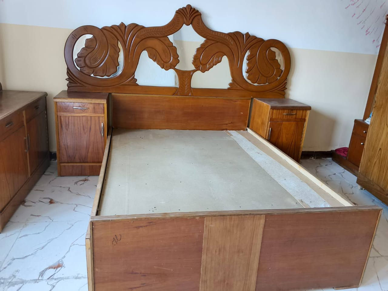 غرفه للبيع الشراي يتصل على الرقم 0771743283


**إذا كنت صاحب هذا الإعلان وتريد حذفه لأي سبب، رجاءا أرسل رسالة إلى الدعم الفني**