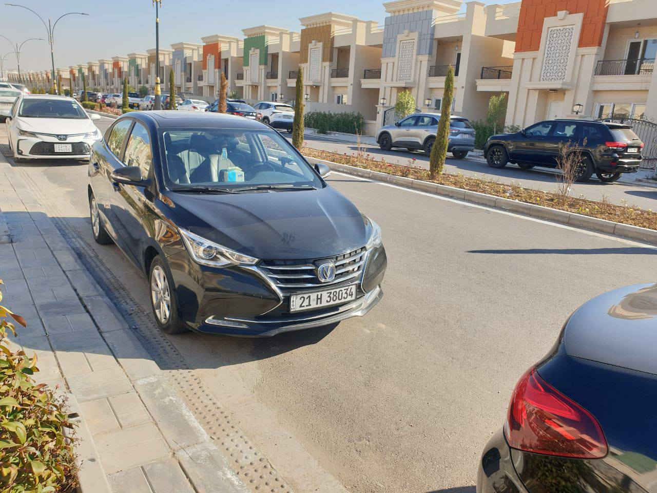 شانجان السفن 2023 داخله ضمان 
محرك 1500
فول مواصفات 
تحكم استيرن جهتين 
شاشة لمس
حساسات خلفية
كاميرا خلفية  دوارة
مانع انزلاق
قفل سنتر لوك
تحكم بمستوى اضائة 
كشاف ضباب 
اشاير بالمري
تثبيت سرعة 
جام سائق نزول اوتو
تجفيف ذاتي 
بلوتوث
فتحة سقف سلايت
كشنات جلد
مقعد سائق هايدروليك  صعود نزول 
كير ثلاث انواع اوتوماتيك + عادي + سوبر
سيارة بدون ضربة وبدون صبغ 
سعر 92 وبي مجال بسيط
للإستفسار 
*********** أربيل, العراق
