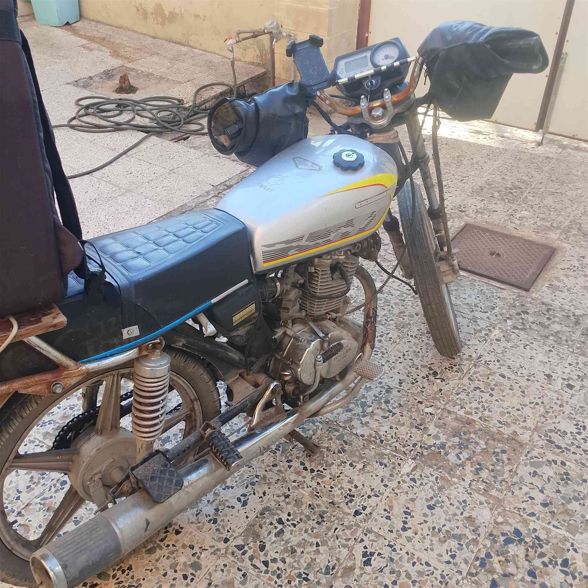 ماطور مرقم اربيل
نوع دراجه نامه 
بيع مستعجل 
السعر مليون 1.000.000وبيها مجال 
*********** واتساب
