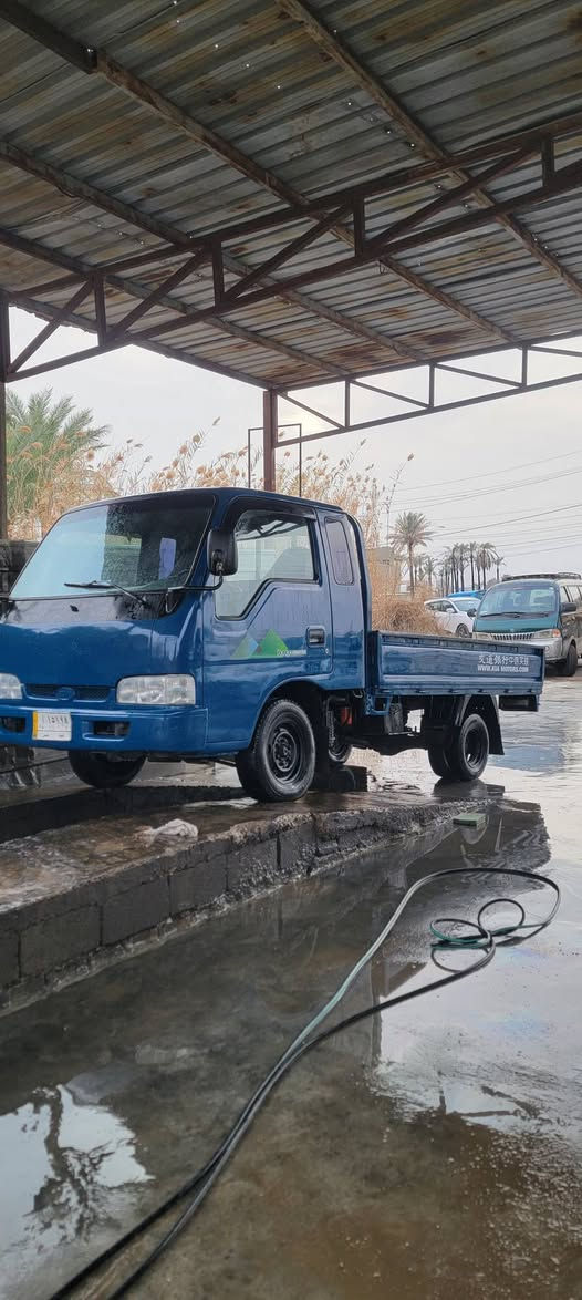 فونتيرة موديل   98  قلاب 7 جنكال  كفالة عامة مكان بغداد  سعرها 63
***********
