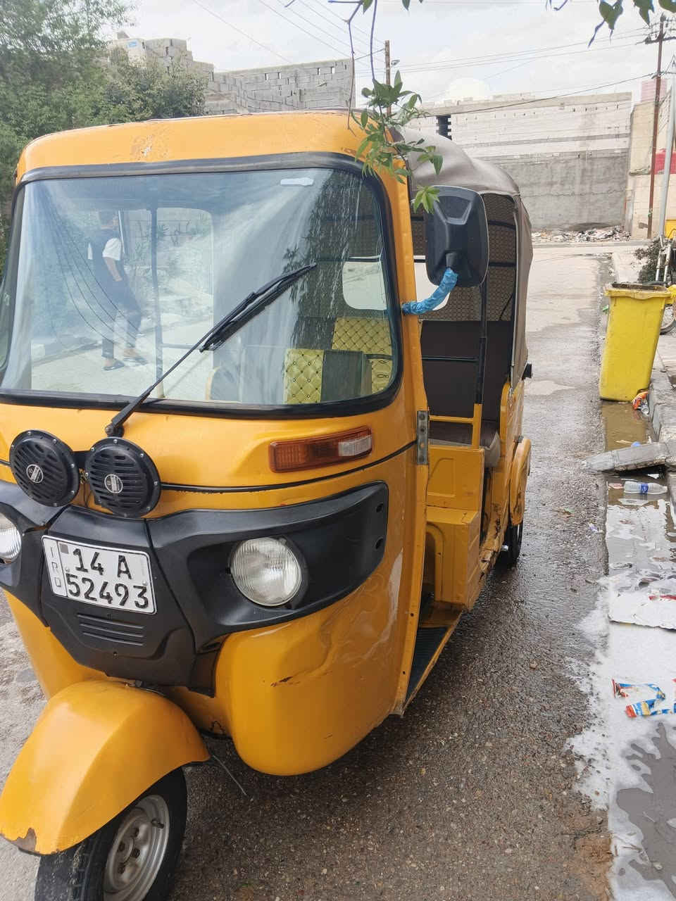 تكتك اللبيع موديل 2020  رقم سنويه 
المكان البصرة القبله  *********** سعر 5600
