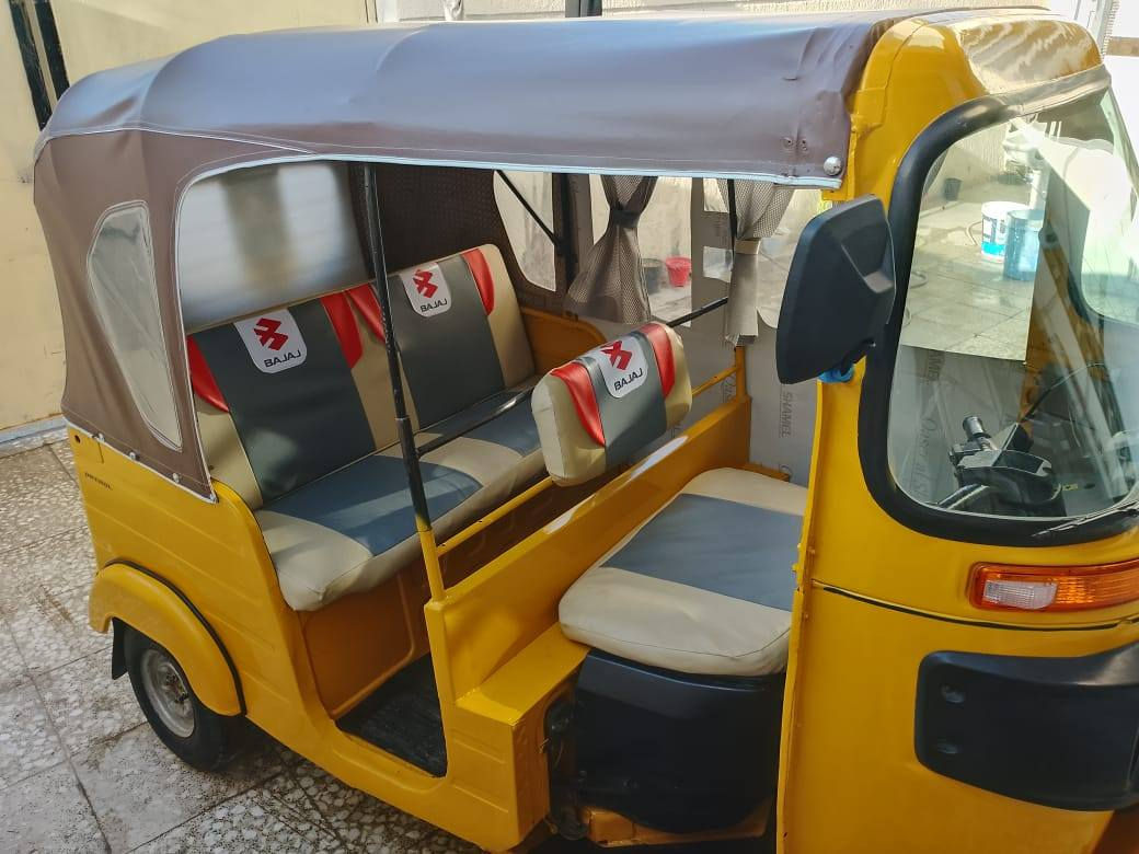 السلام عليكم تكتك لبيع موديل 2018/شهر 11 مصبوغه عمام جماليه فقط التكتك كلش نضيفه  المكان كربلاء حي العسكري السعر 4 و وربع وبيه شويه مجال غير متواجد ع فيس ***********
