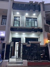 دار مساحه 75م يحتوي على 3غرف نوم مع مطبخ استقبال صحيات عدد 2 كامل جاهز...