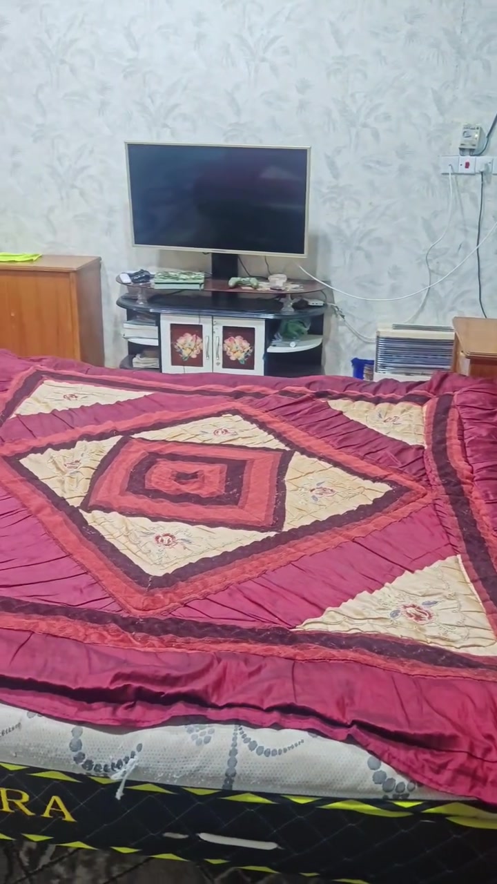 غرفة نوم للبيع تسگام صاج للتواصل ***********
