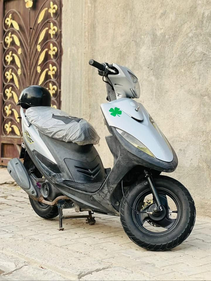 السلام عليكم ماكس عدله للبيع بلاد 49مامفتوحه كفاله برغي مامفتوح ختم واحد دراجه حلوه ناعمه مكاني نجف سعر خاص واتساب***********
