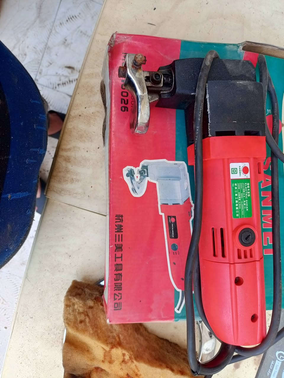 هيتر صناعي جديد لوك+مقص بليت كهربائي+منشار تخريم نوع ماكيتا ياباني البيع المكان بغداد الطوبجي


**إذا كنت صاحب هذا الإعلان وتريد حذفه لأي سبب، رجاءا أرسل رسالة إلى الدعم الفني**
