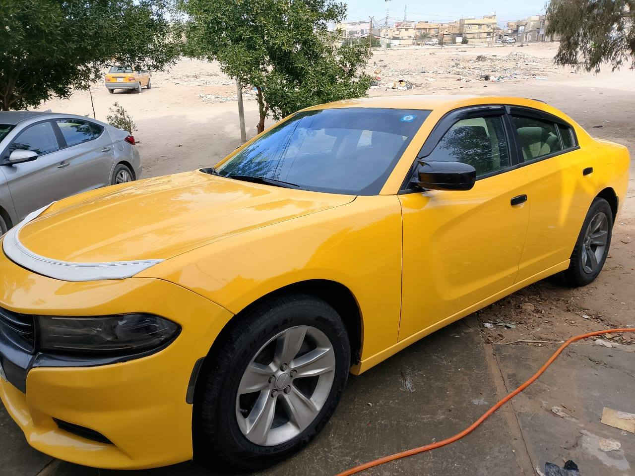 السلام عليكم
جارجر للبيع فقط (البيع نقد بدون مراوس)

موديل ٢٠١٩ اصل رقم بغداد باسمي خط السيارة بغداد كربلاء 
مكينة وكير واكسن وحدادية وتبريد خير من الله
السيارة تحتوي على معجون بالقمارة والتكمة الفوك 
ايرباك طاك ، السيارة جاهزة حاليا 
مكان السيارة كربلاء 
رجاء قراءة المنشور قبل الاتصال

السعر ١٧٥ ، الرقم : ***********
