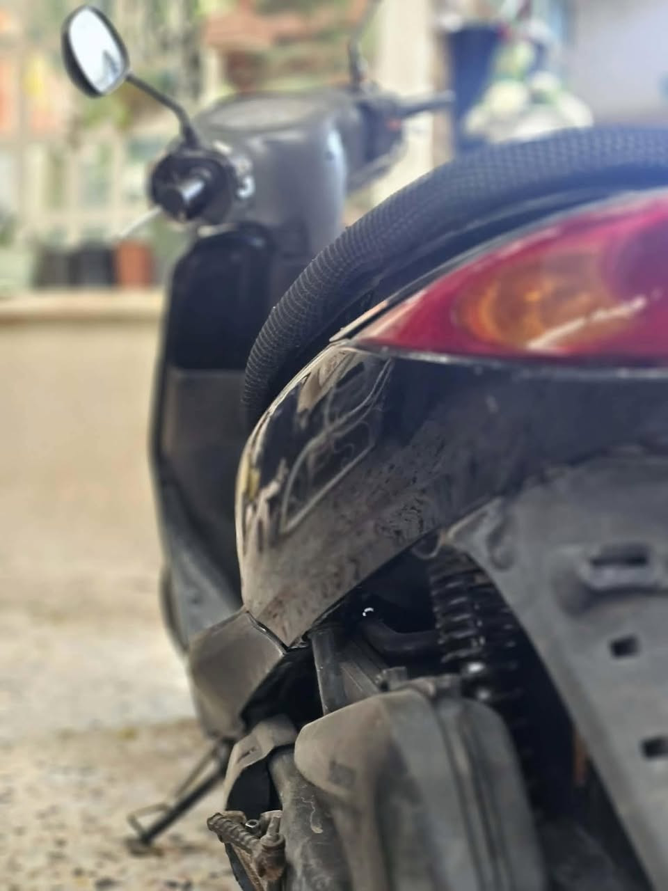 السلام عليكم شباب عندي دراجه اكزز نضافه 80%  سعر 800 وبيها مجال   للاستفسار ***********
