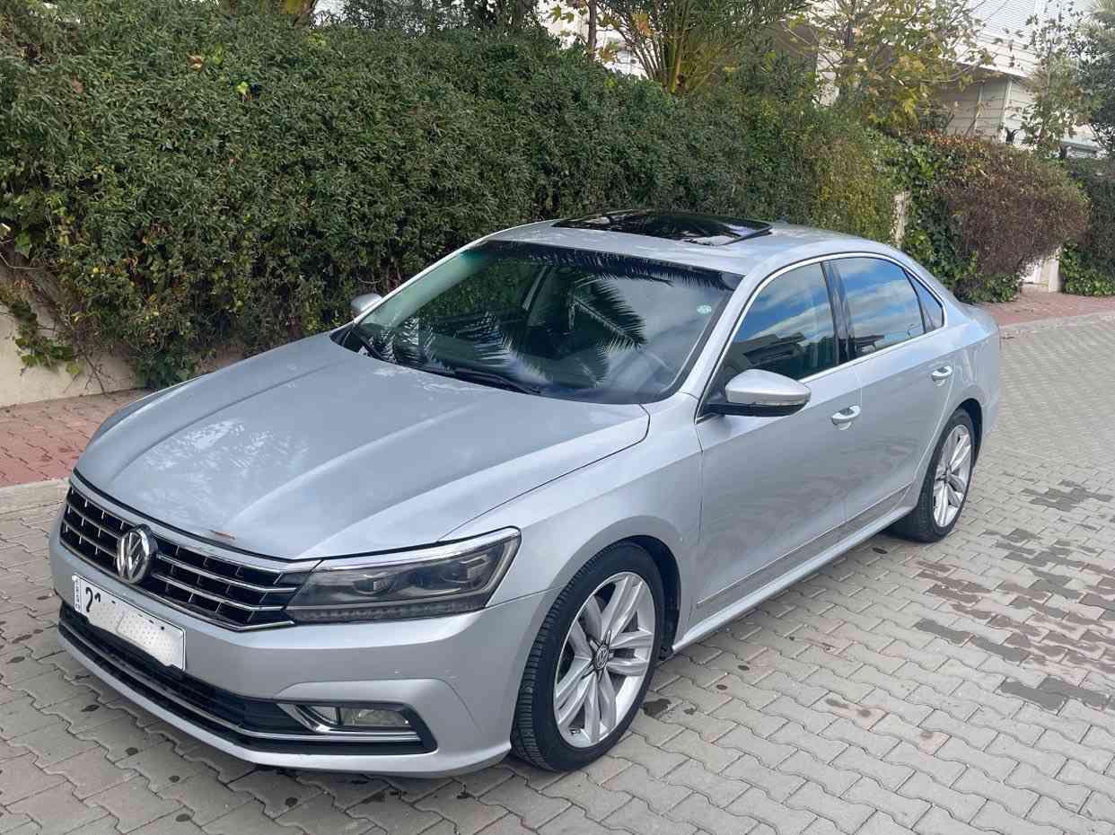 Vw passat 2017 ✅
وارد امريكي
مواصفات se معروفة
رادرات امامي خلفي وجوانب
اشارات بالمريات
شاشة كبيرة
فتحة سقف سلايت
تدفئة بالمرايات
كشنات تدفئة
كشنات كهربائية
تبريد قطعتين 
كشنات جلد
تحديد سرعة
بصمة
محرك ١٨ توربو
لايتات زينون وال اي دي (ليكزز)
٤ قطع صبغ
(*********** 📞📞)

