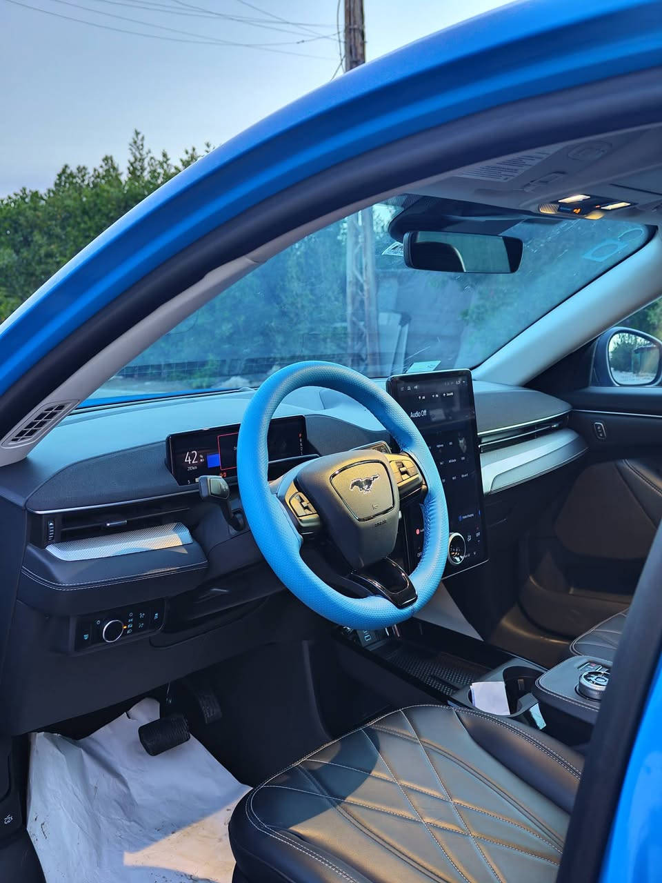 ⚡️ للبيع: فورد موستنج ماك إي (Mustang Mach-E) كهربائية بالكامل! ⚡️موديل 2023 الممشى 27km / بغداد /***********
