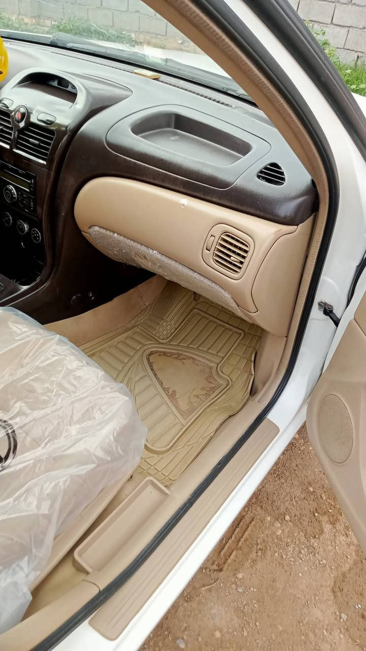 سلام عليكم نيسان سني مديل 2012رقم ذي قار سيارة نضيفة خير من الله سياره جاهزه من كلشي تبريد وحدادية وكير تخم تاير مكينة مكان واسط مركز المدينة الرقم الهاتف ***********
