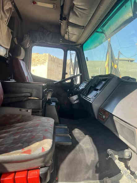 السلام عليكم للبيع راس وعربانه كرواتي موديل 94
مكينه 50 كير 240كهربائي سكليتر كهربائي بم عادي بلادي
مربوطه فلات ذات جوانب متحركه مربوطه 4محاور وعربانه سكندريه تخم تاير راس وعربانه جهازه للعمل مكفوله من اي شي سنويه ل30بسمي مداور ثاني يوم ***********
