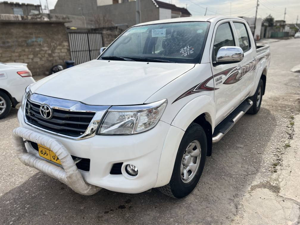 پیکاب مەرزیە 2014
مەکینەی نەکرایتەوە  
3 پارچەی پێشی گۆڕایە
جەمپەکی لای سایقی هەیە
تەعویل وەکالە بەشەرتە
سعری 170 
شوێن قەزای خەبات
ڕقەم موبایل 
***********
***********
Viber whatsap الحمدانية, نينوى
