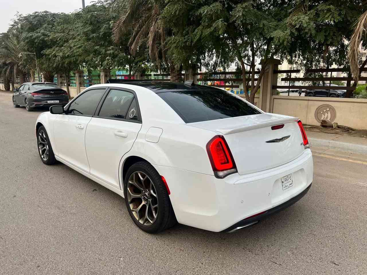 سلام عليكم عندي كلايزلر 300 موديل 2016 داخله جديد داخله بكتاب الظباط تترقم حره بسم المشتري مواصفات S كشنات جلد كشنات كهربائيه كشنات تدفئه تبريد كشنات خزن  شاشه كبيره  بصمه كامره خلفيه بلوجكترات زنون ويل كب حجم 20 شباك ابلاك محرك 6 سلندر تو ويل تشغيل عن بعد بنوراما دمام خلفي حساسات امامي حساسات خلفيه مري اشاره مري رادار مواصفاته فول ضرره دعاميه اماميه وصور امريكه بلمنشور اسياره مفحوصه سونار بدون صبغ صوره السونار بلمنشور رايده 215  وبيه مجال وهاذه رقمي *********** اخوان ممتواجد عله ألفيس
