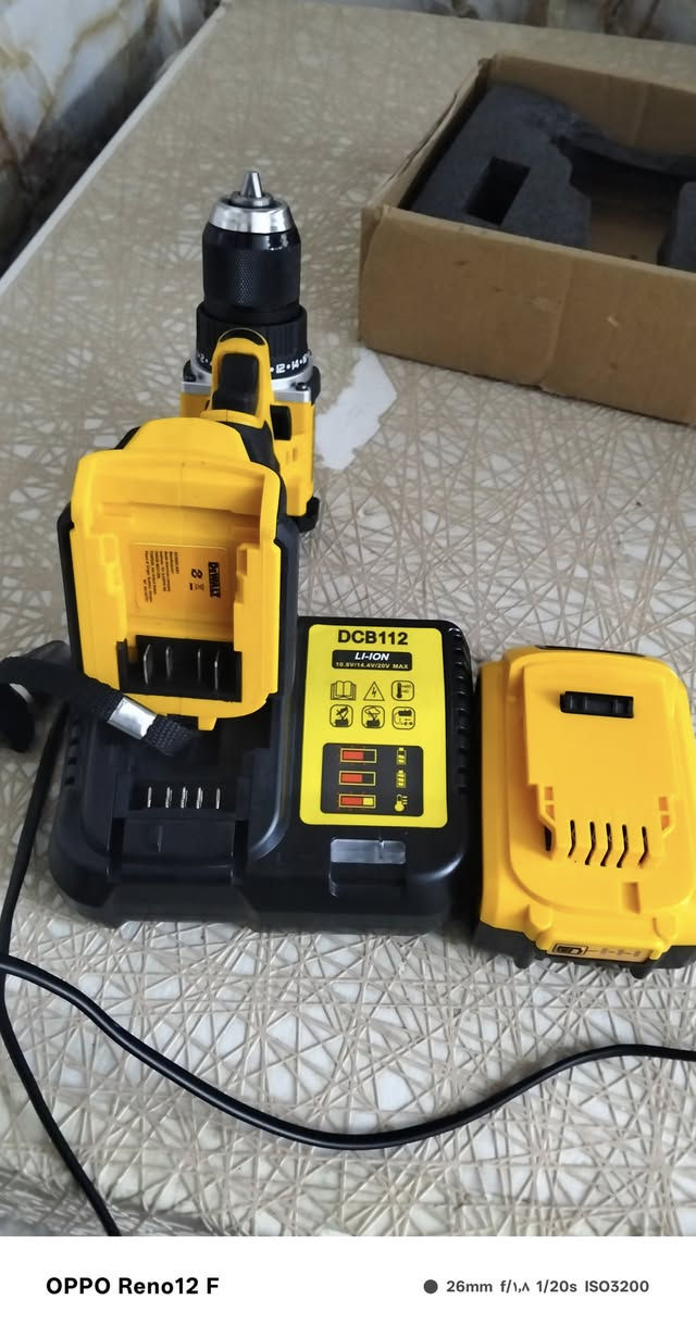 دريل ديوولت  امزون كامل بطارية كبيرة 10 خلايا وحدة وشاحنة جديد غير مستخدم


**إذا كنت صاحب هذا الإعلان وتريد حذفه لأي سبب، رجاءا أرسل رسالة إلى الدعم الفني**