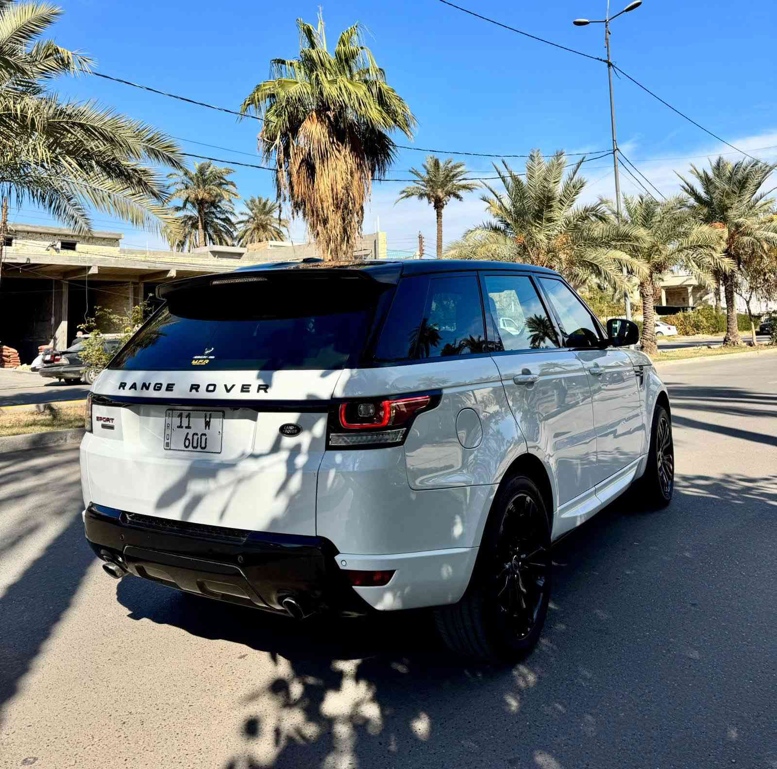 للبيع او مراوس رانج روفر سبورت 2014 خليجي وكالة سردار
السيارة تنباع برقم عادي 
صبغ بنيد فقط للجمالية 
مكان السيارة بغداد 
***********
