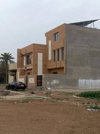 قطعه ارض للبيع مساحه 100متر واجهه 7ونزال14.3 موجود كهرباء ومي وسحب موق...