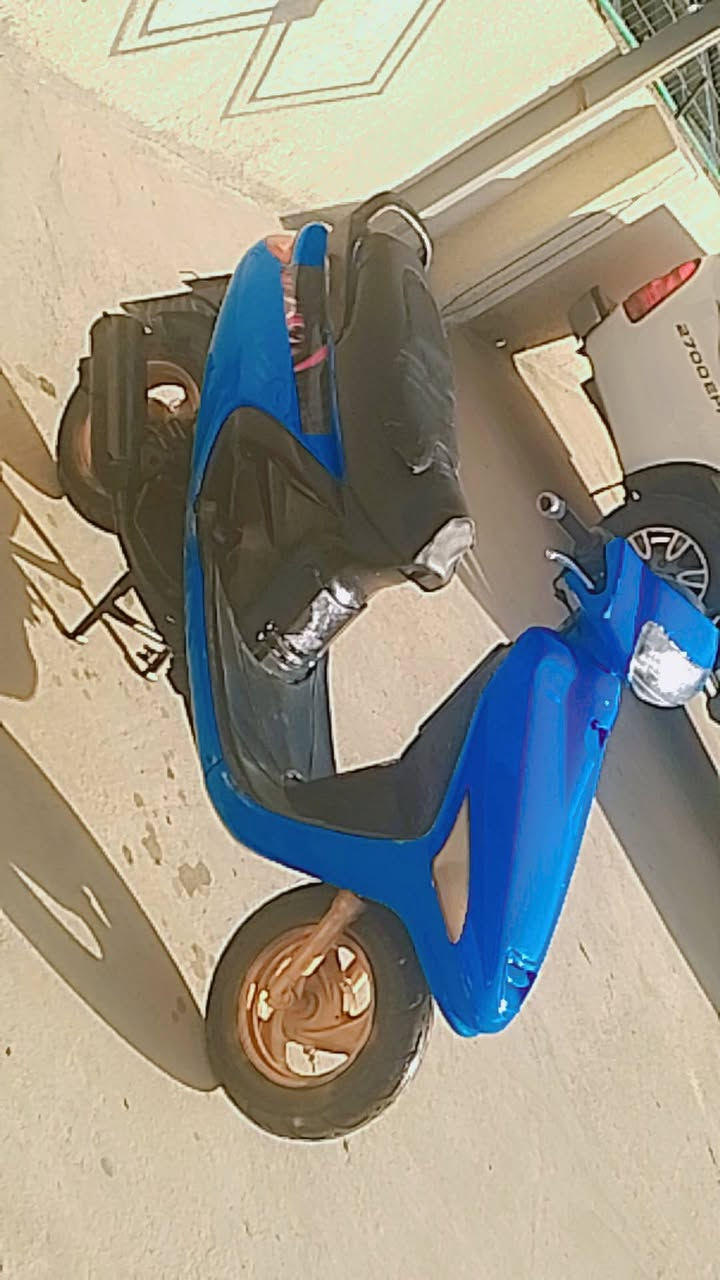 ماتور للبيع كهرباء سلف كل شي شغال لايتات كل شيء شغال نظيف حيل نظيف جديد الرقم ***********
